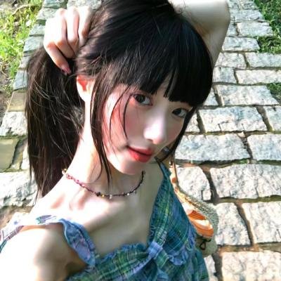 女管家